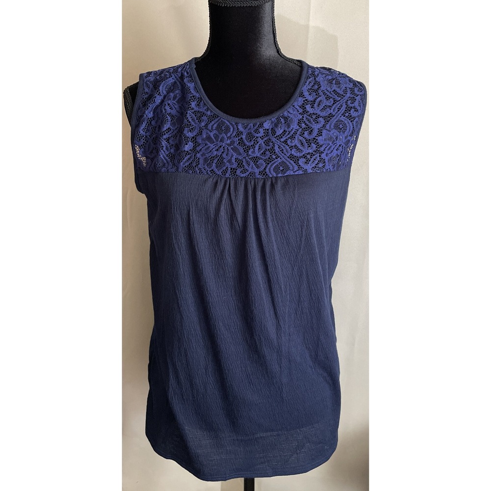 Star Vixen Womens 1X Sleeveless Blouse Navy Blue Lace Yoke Textured Knit Top NEW